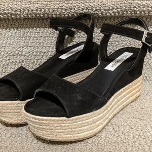 Steve Madden platform wedge